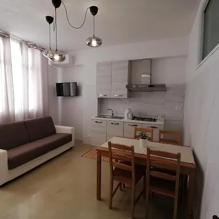 Appartement Sikè Giardini-Naxos
